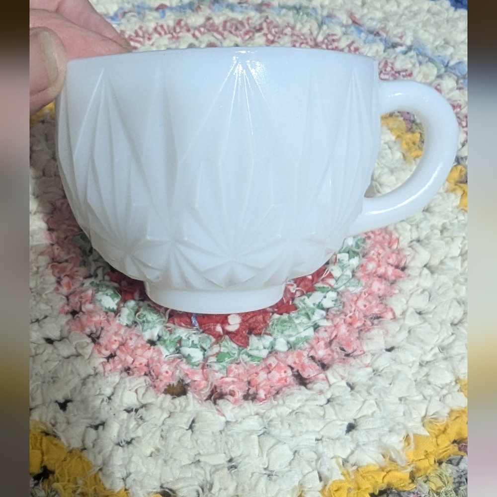 Hazel Atlas Williamsport milk glass punch bowl cups (8) CUPS ONLY. NO Punch bowl